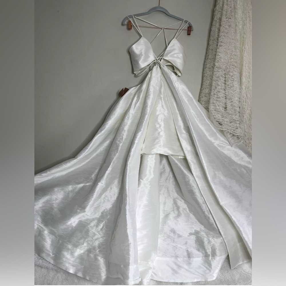 Anthropologie White Maxi Dress - Picture 7 of 14
